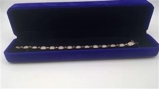 Gold-Diamond Bracelet 130 Diamonds 1.30 Carat T.W. 10K Yellow Gold 6.41g